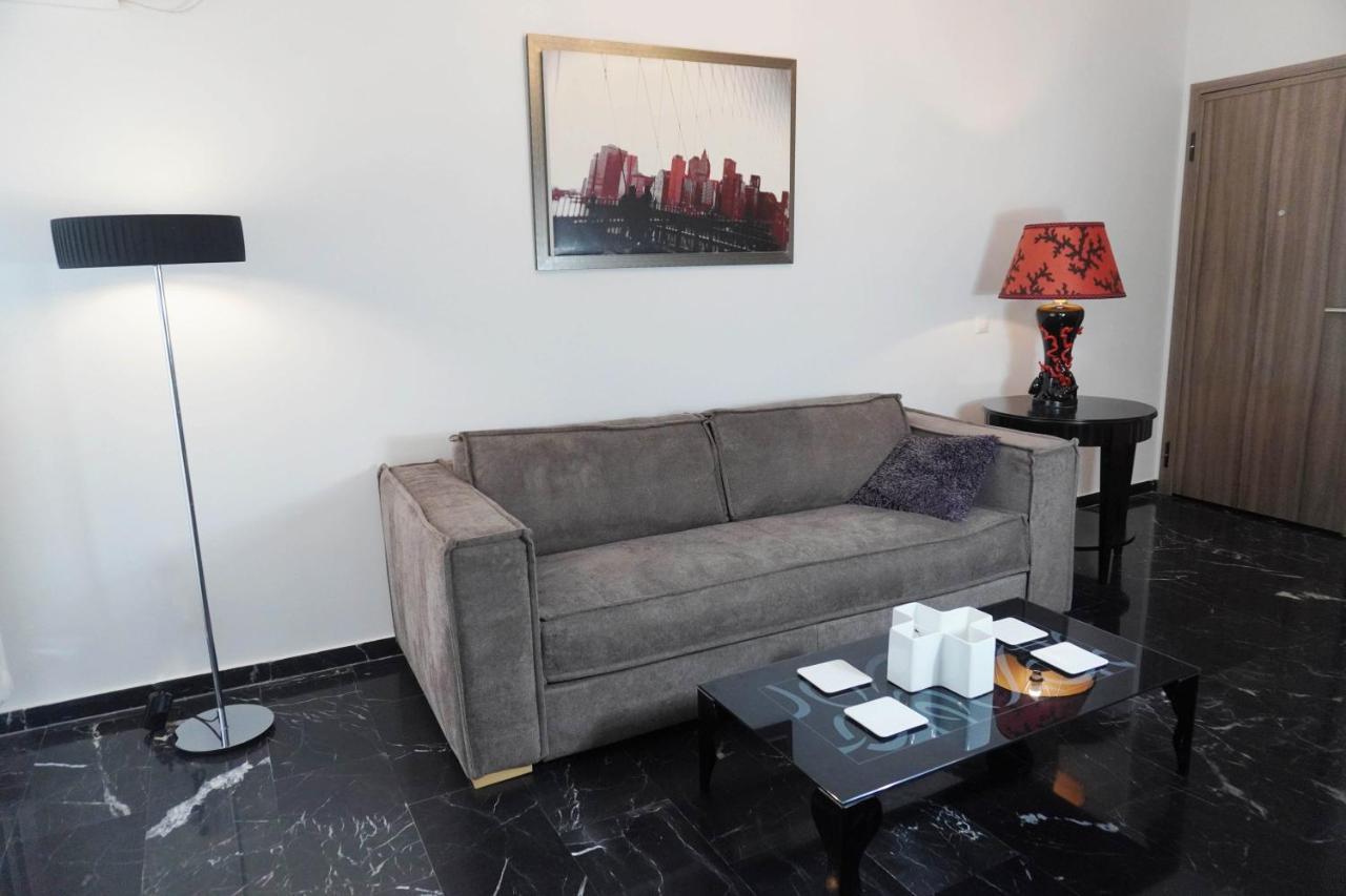 Marianna'S Stylish Brand New Apt In The Heart Of Афины Экстерьер фото