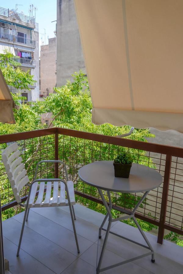 Marianna'S Stylish Brand New Apt In The Heart Of Афины Экстерьер фото